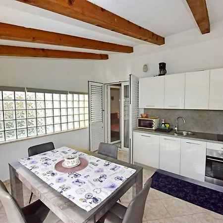Maja For Max 5 Persons With Pool Gulici, Pet Friendly Poreč